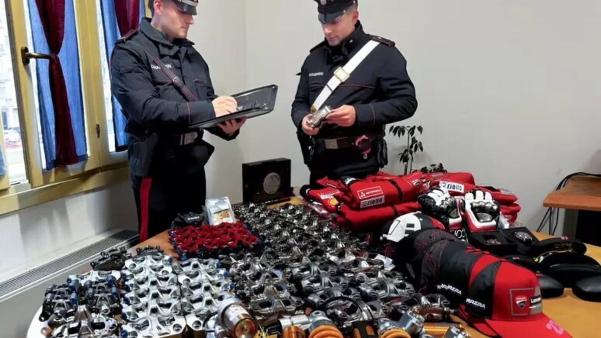 Furto da 200 mila euro alla Ducati: pezzi MotoGP nel bottino