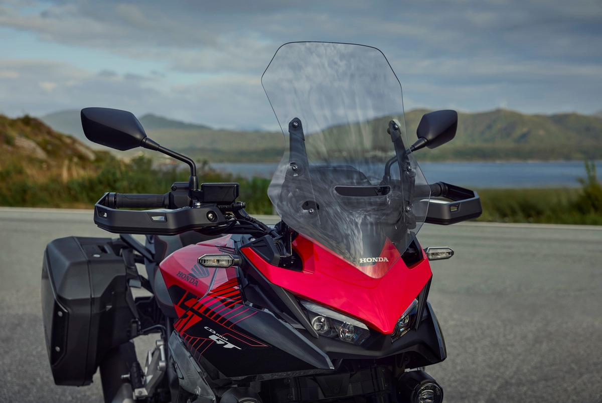 Honda CB1000GT: focus sui dettagli | FOTO