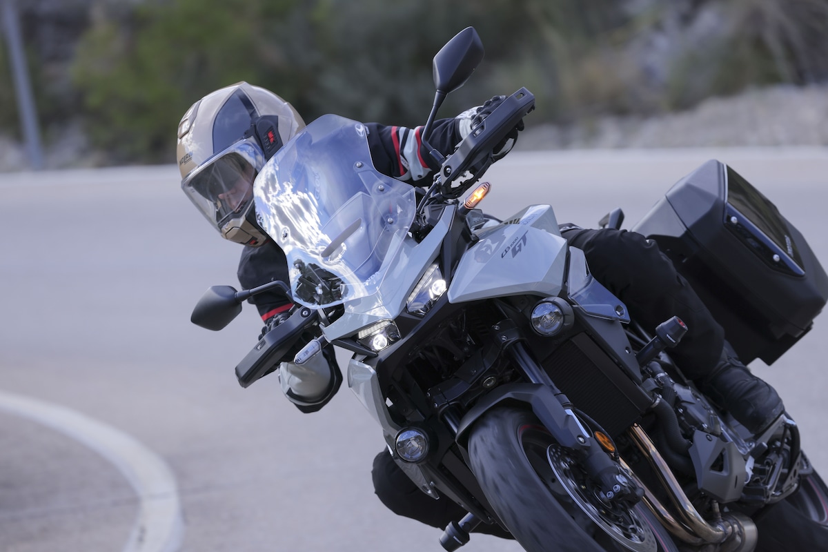 Honda CB1000GT: le opinioni di InMoto "fuori dai denti"
