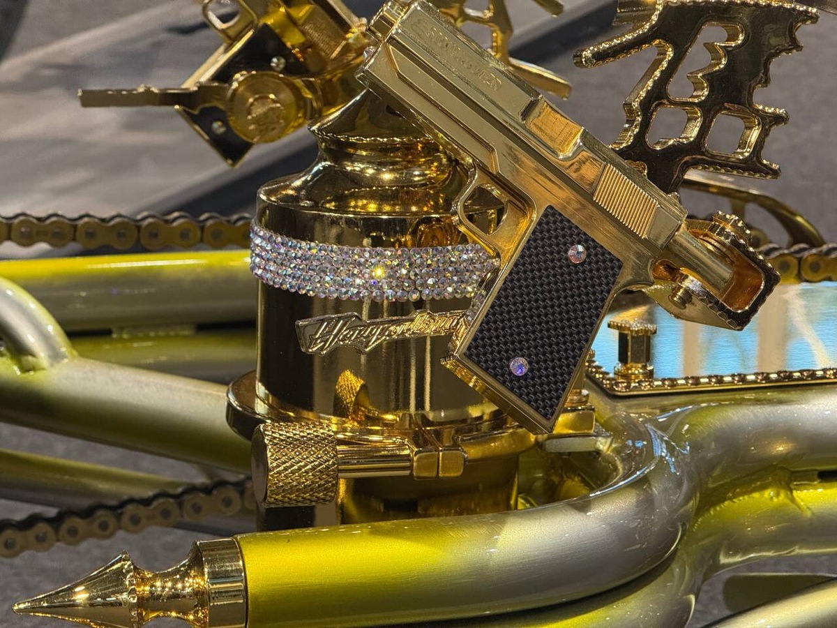 Più oro che benzina: ecco la Suzuki Hayabusa da 500.000 euro