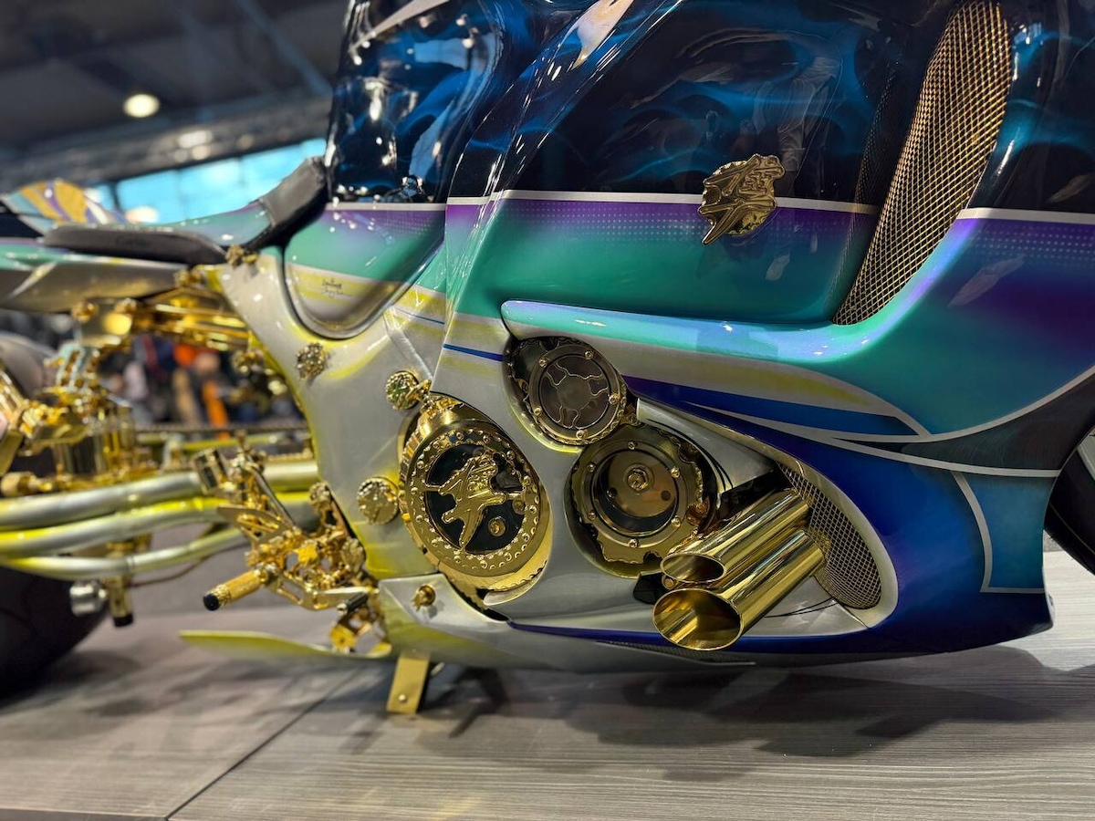 Più oro che benzina: ecco la Suzuki Hayabusa da 500.000 euro