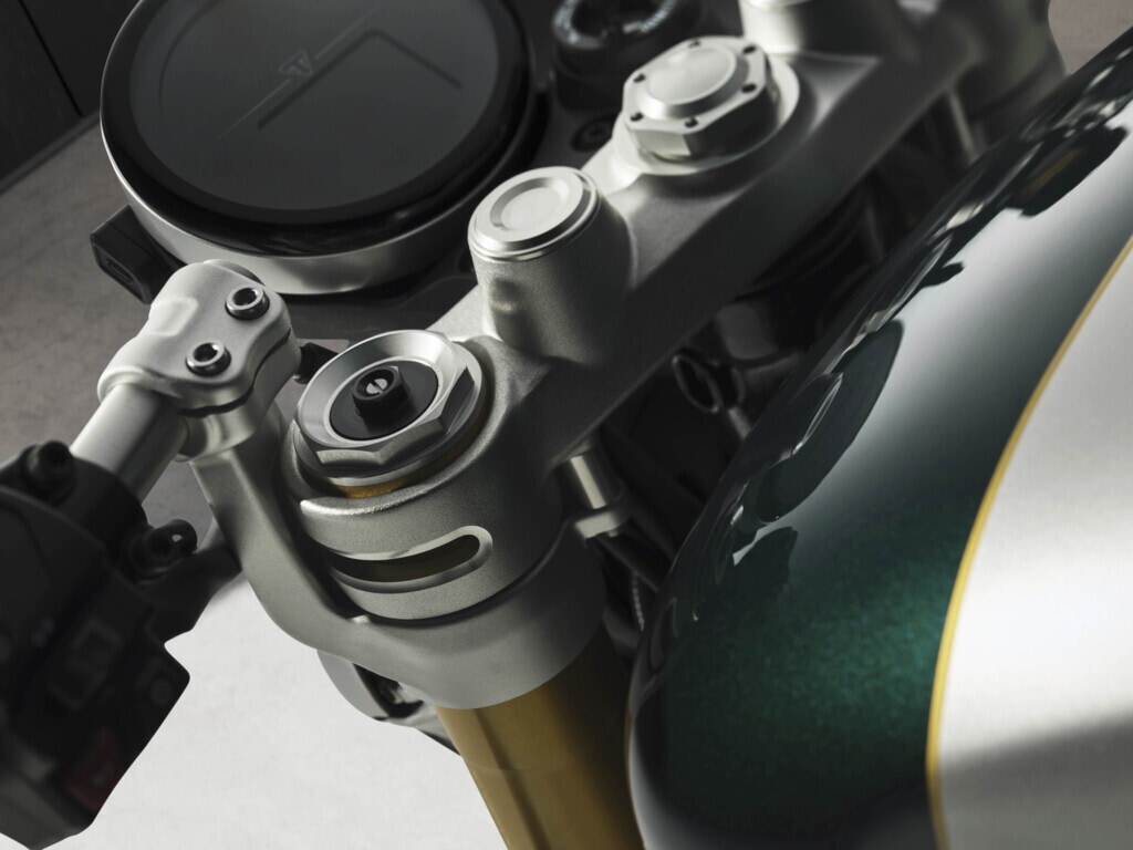 Le foto della nuova Triumph Speed Twin 1200 Café Racer Edition: stile café racer 