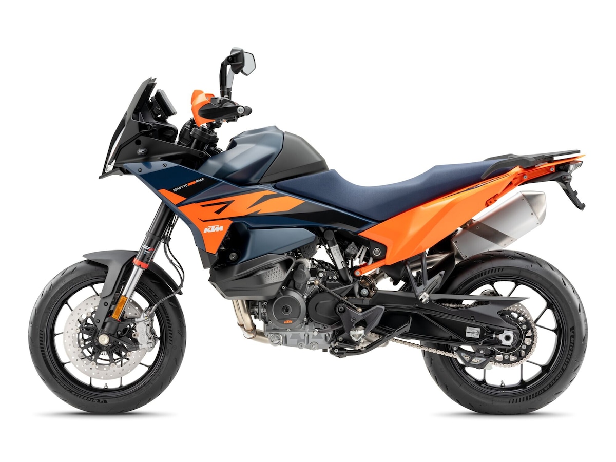 KTM 890 SMT: le foto della versione 2026