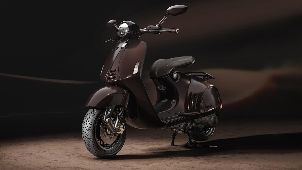 Vespa 946 Horse: le foto che mostrano come l’eleganza equestre prenda forma