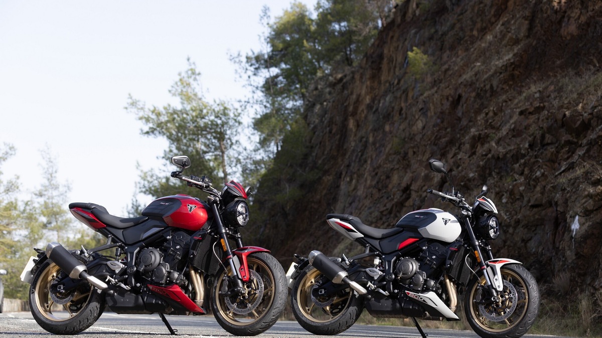 Test Triumph Trident 800: foto statiche e particolari