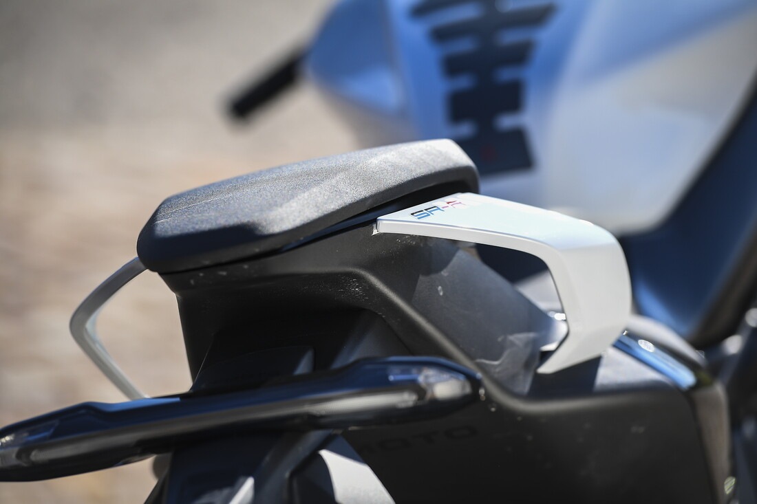 CFMOTO 675 SR-R: le foto della comparativa delle sportive cinesi