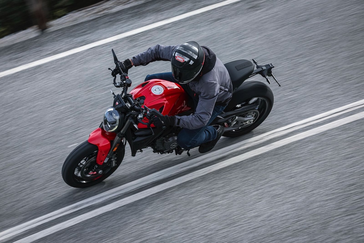 Ducati Monster: le foto della prova