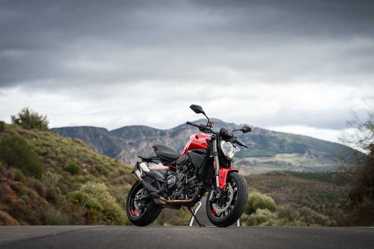 Ducati Monster: le foto della prova