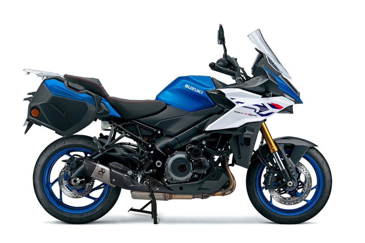 Suzuki, ecco le GSX-S1000GX Plus e Top: nuove versioni dedicate al turismo