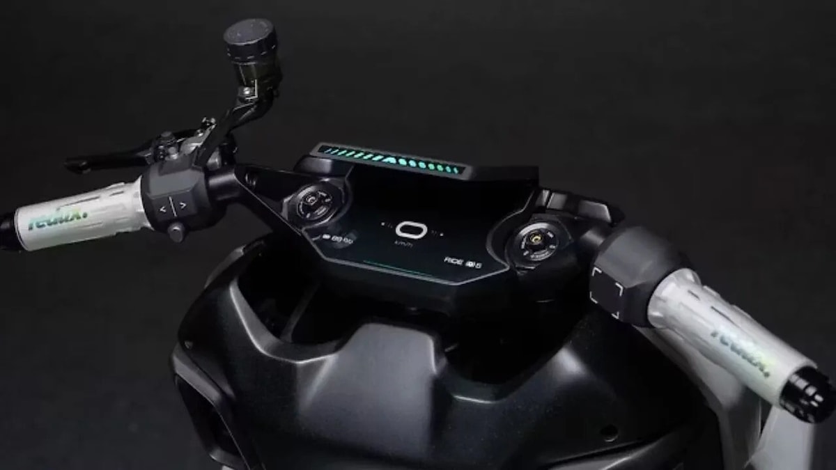 Ather Redux: le foto dello scooter-moto che arriva dal futuro