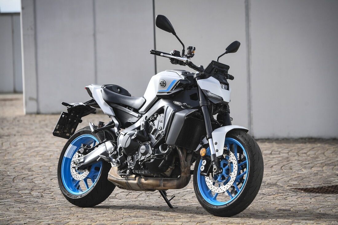 Yamaha MT-09 Y-AMT: le foto della prova