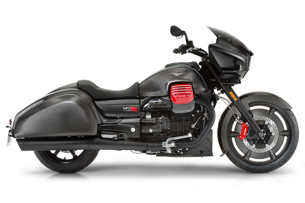 Moto Guzzi MGX-21: le foto