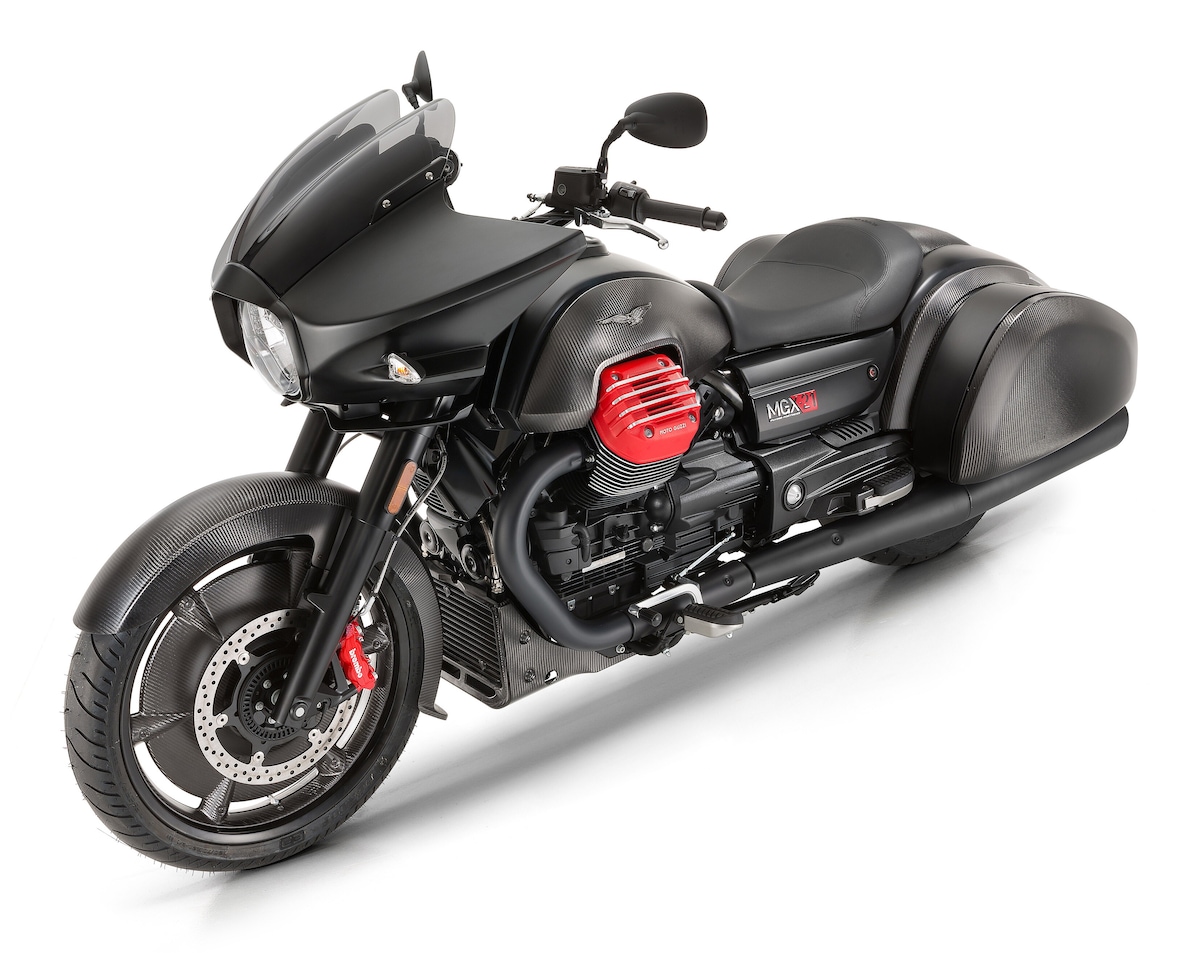 Moto Guzzi MGX-21: le foto