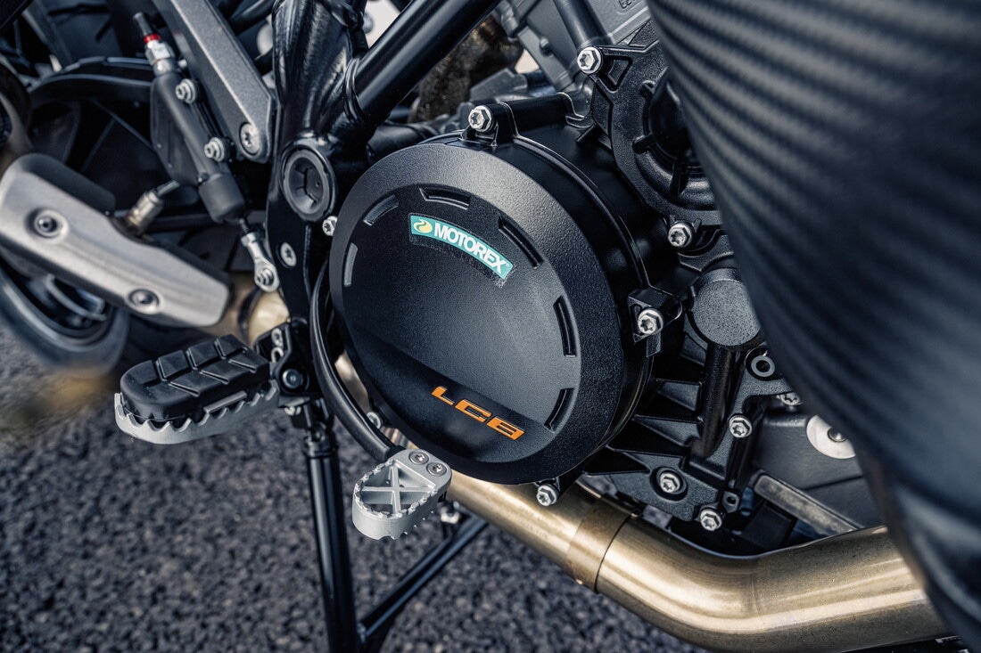 KTM 1390 Super Adventure S EVO: focus sui dettagli | FOTO