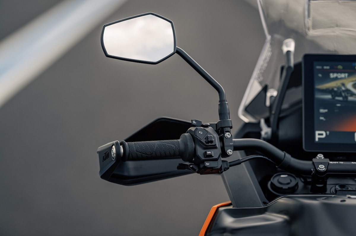 KTM 1390 Super Adventure S EVO: focus sui dettagli | FOTO