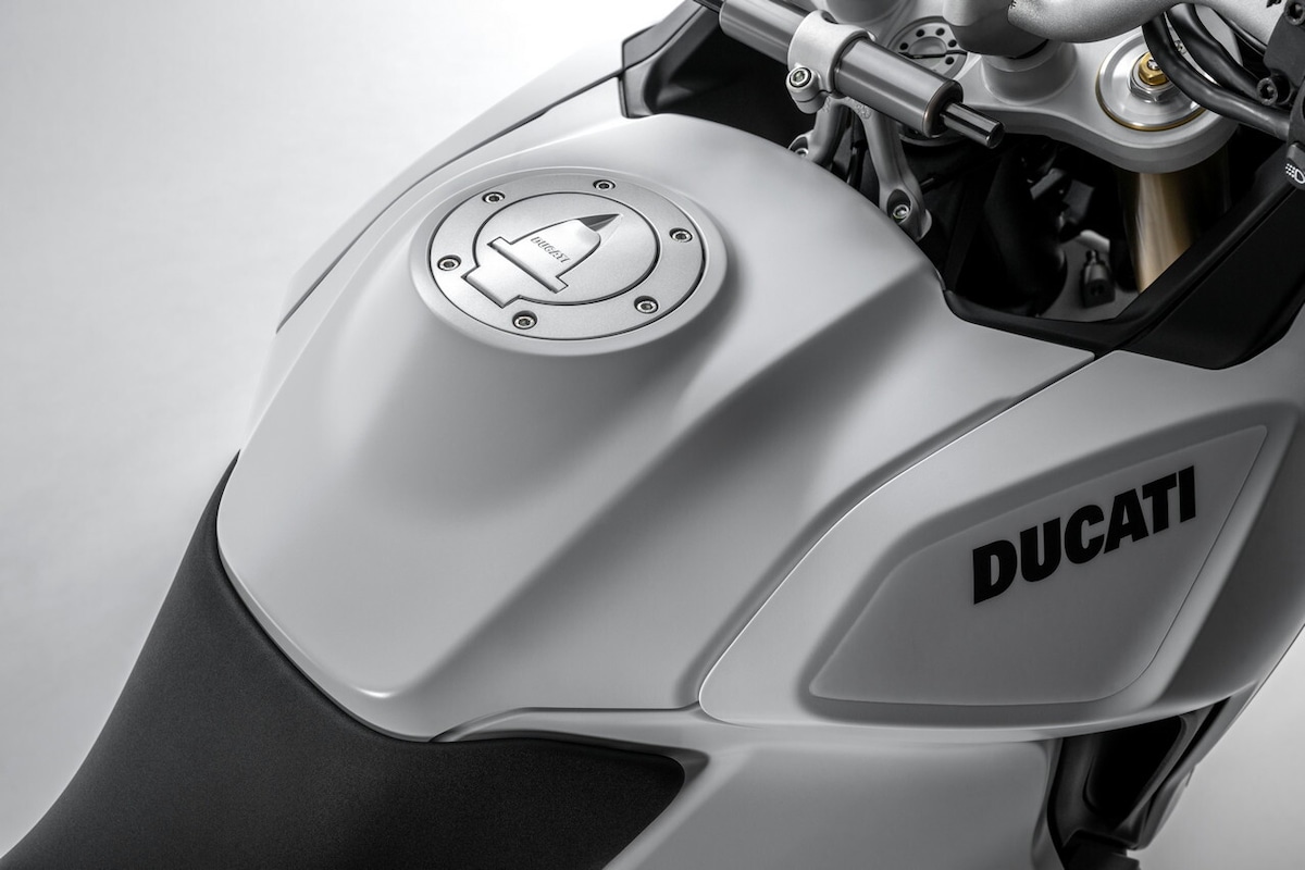 Nuova Ducati DesertX: le foto