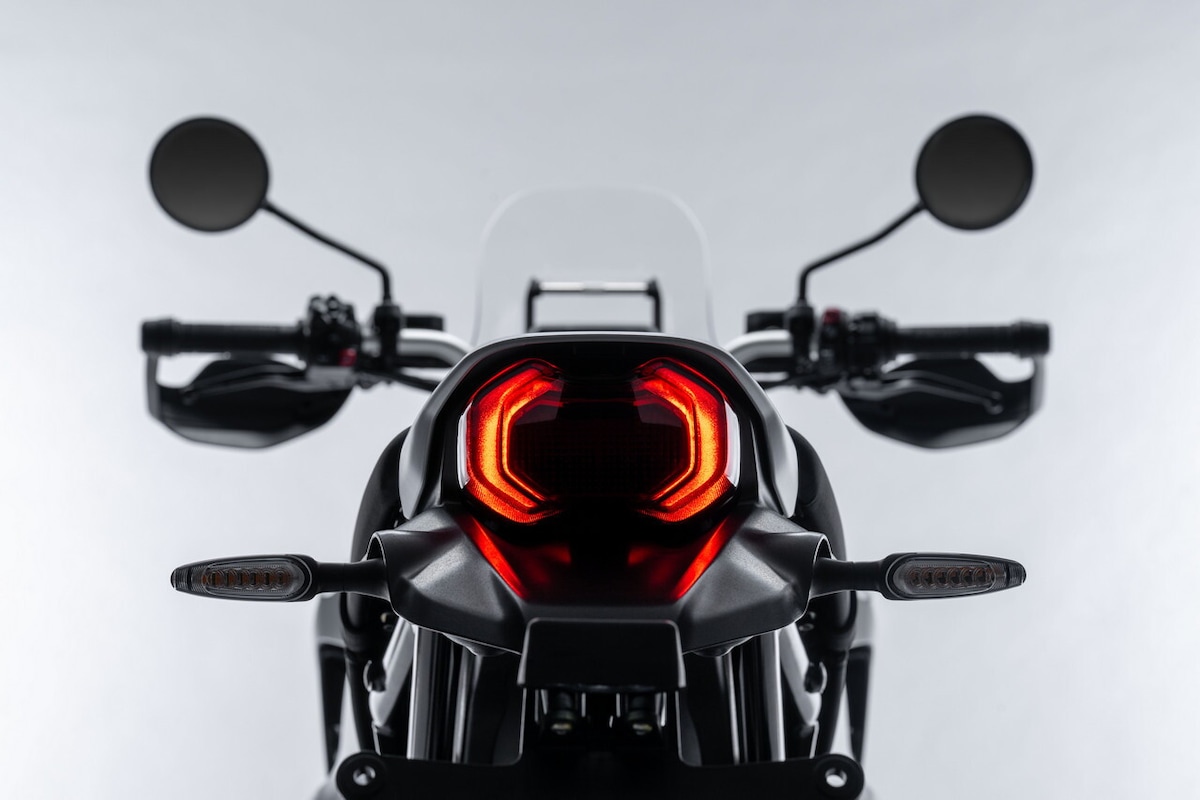 Nuova Ducati DesertX: le foto