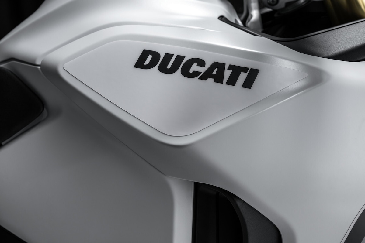 Nuova Ducati DesertX: le foto