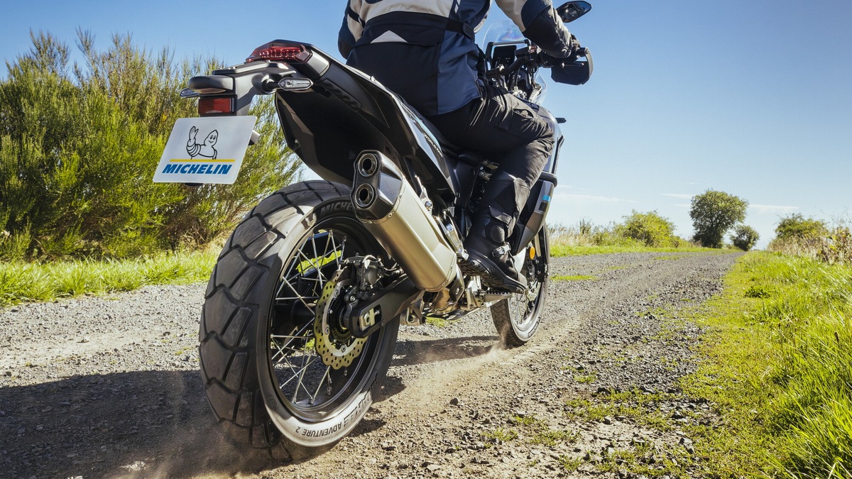 Anakee Adventure 2: un importante aggiornamento nel segno dei 120 anni di Michelin in Italia