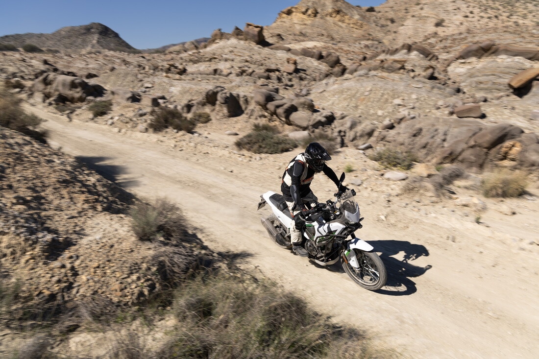 Kawasaki KLE500: le foto del test