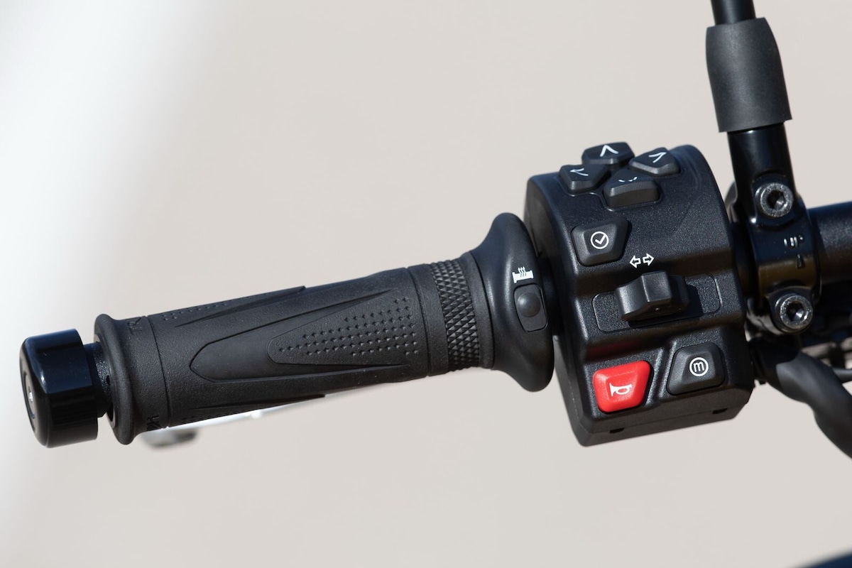 Triumph Trident 660 2026: LE FOTO DELLA PROVA