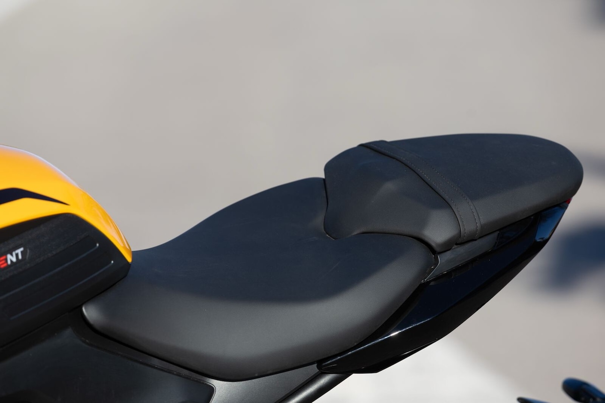 Triumph Trident 660 2026: LE FOTO DELLA PROVA