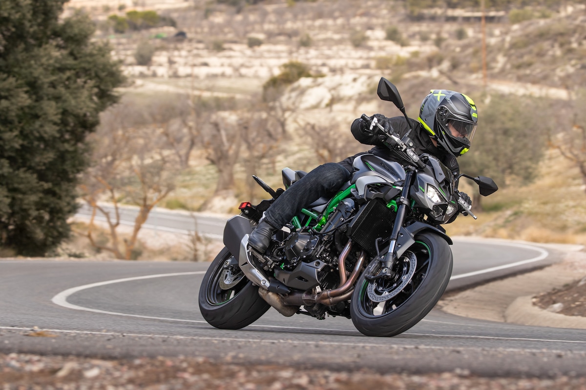 Top 10 moto più vendute a febbraio 2026: si punta sempre sui grandi classici