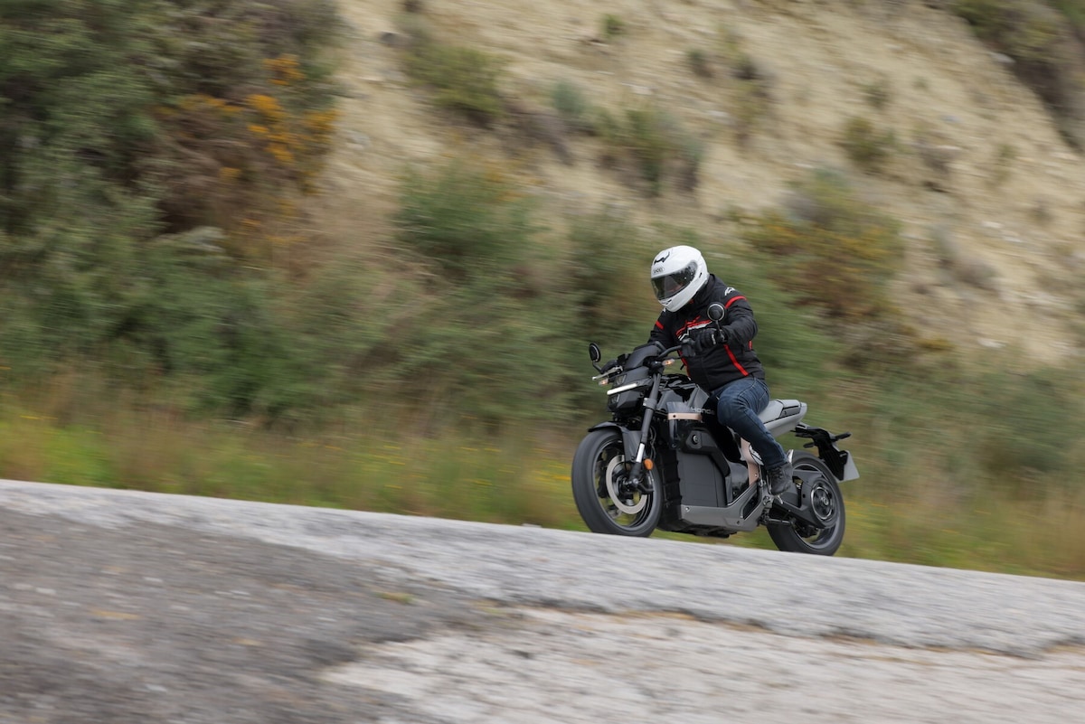 Honda WN7: la gallery del test