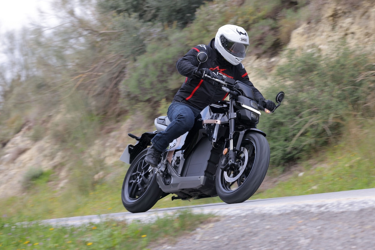 Honda WN7: la gallery del test