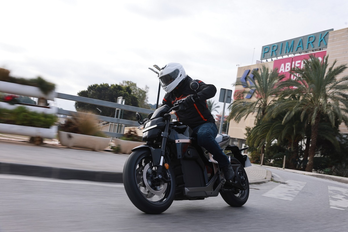 Honda WN7: la gallery del test