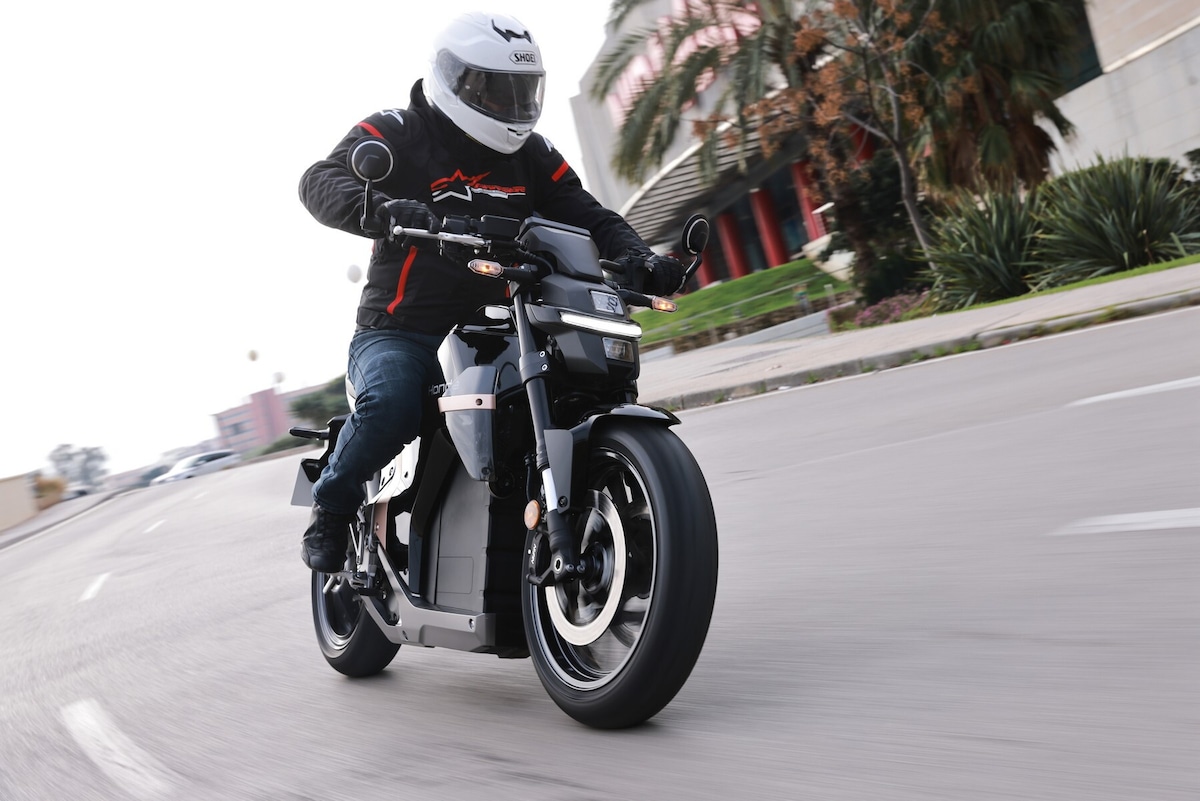 Honda WN7: la gallery del test