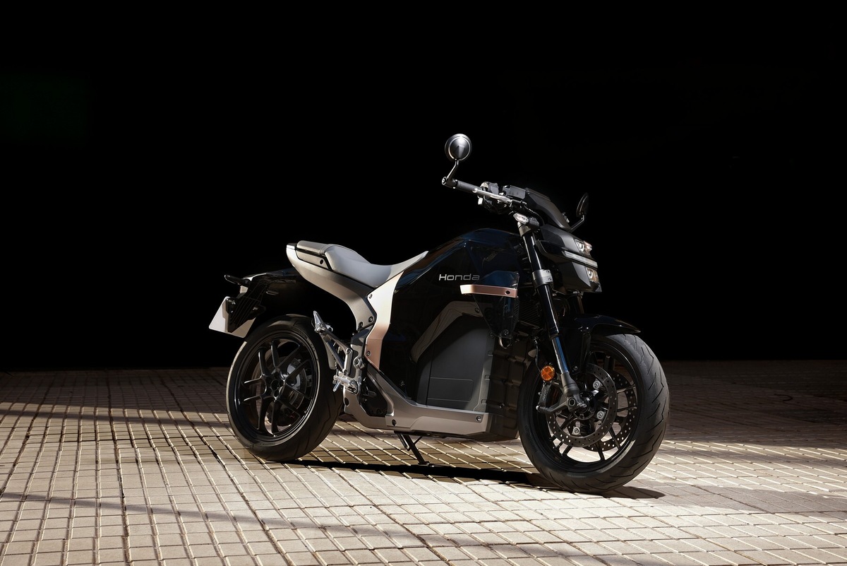 Honda WN7: la gallery del test