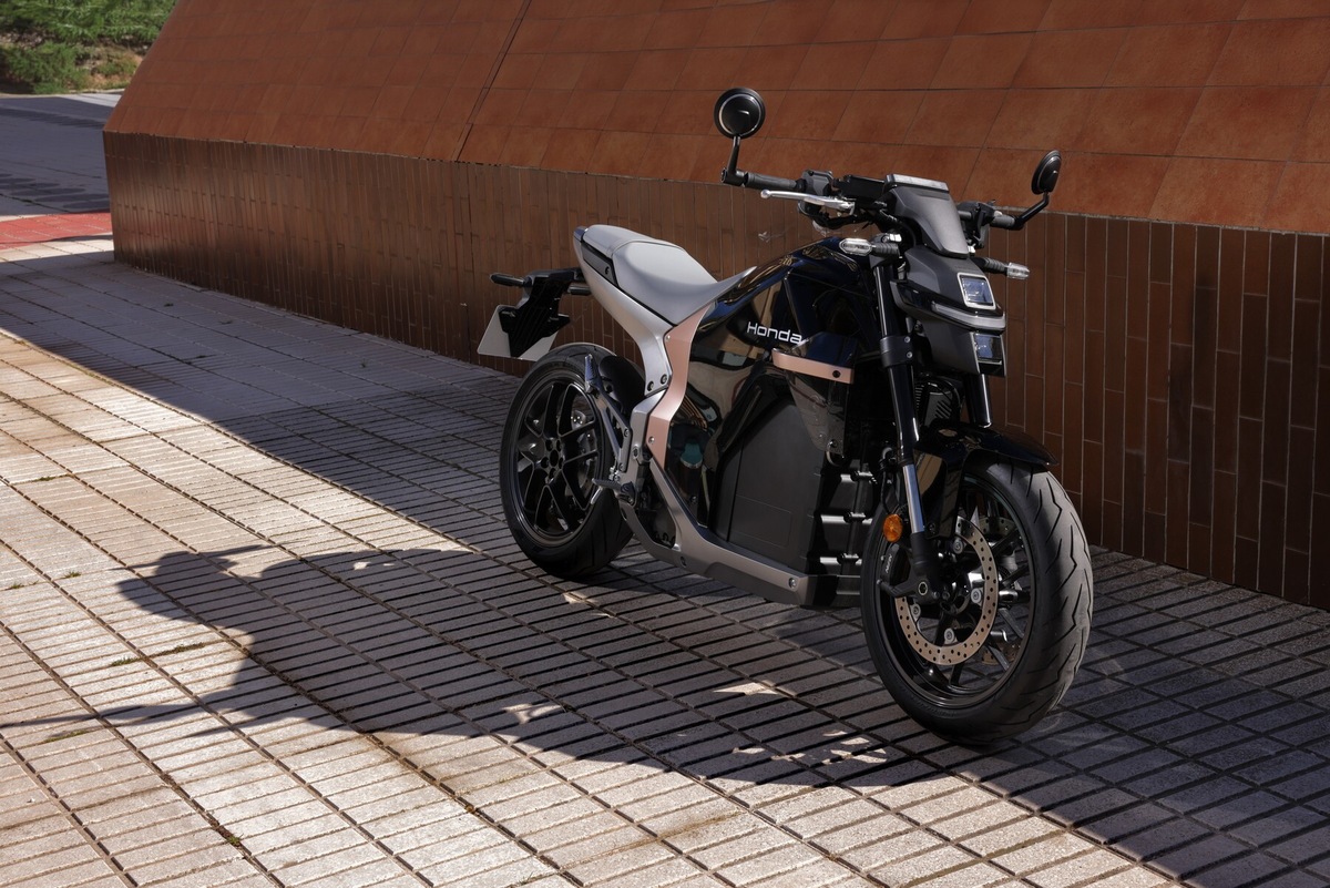 Honda WN7: la gallery del test