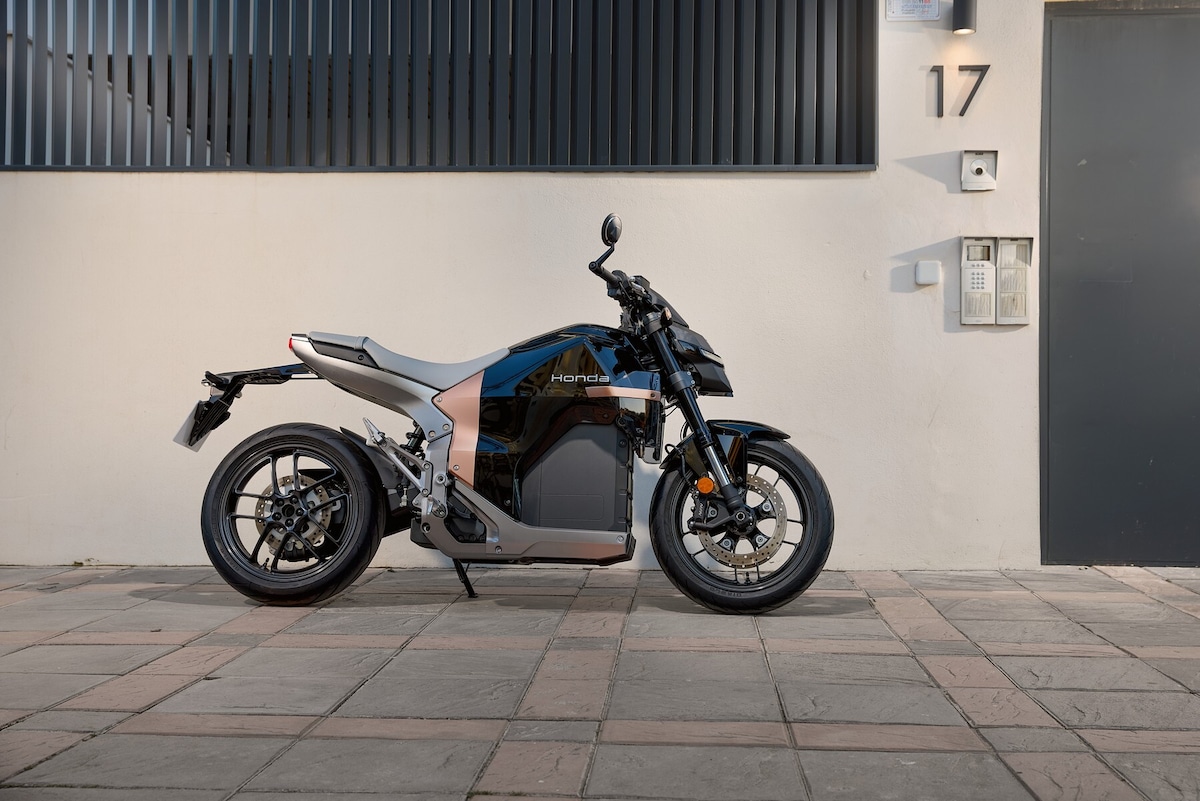 Honda WN7: la gallery del test