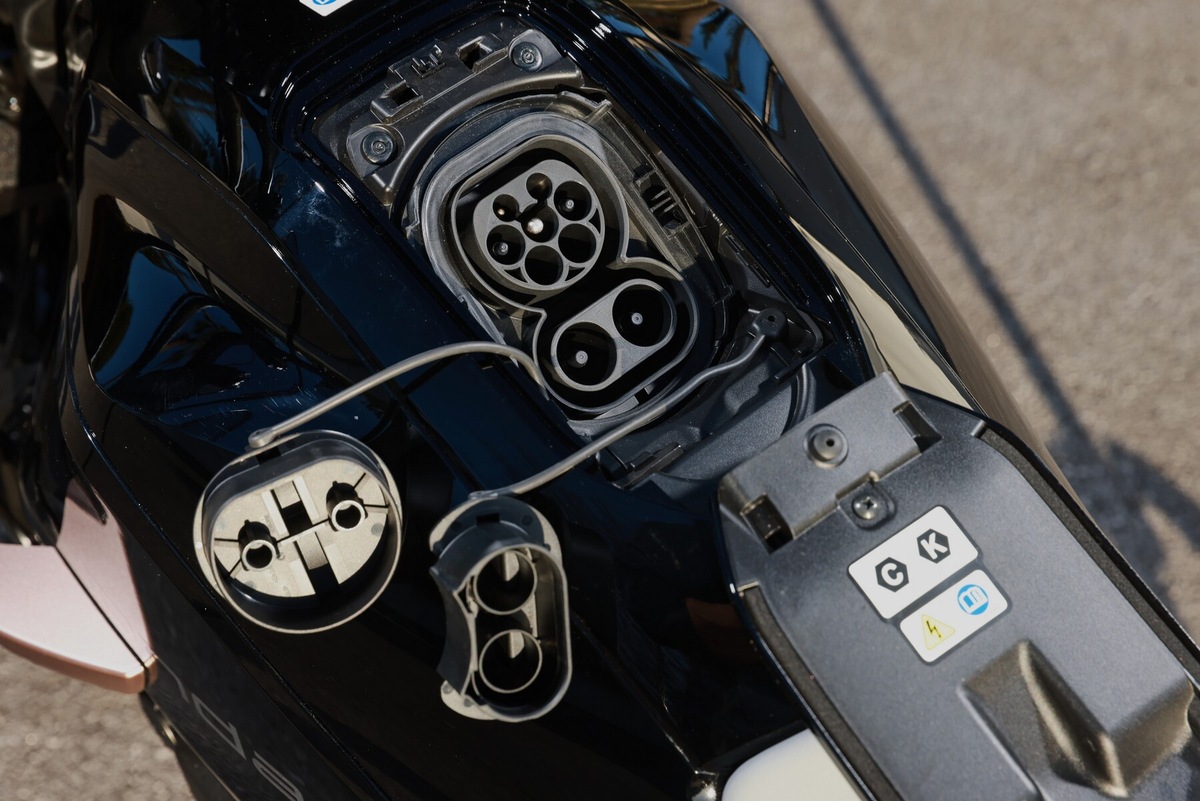 Honda WN7: la gallery del test