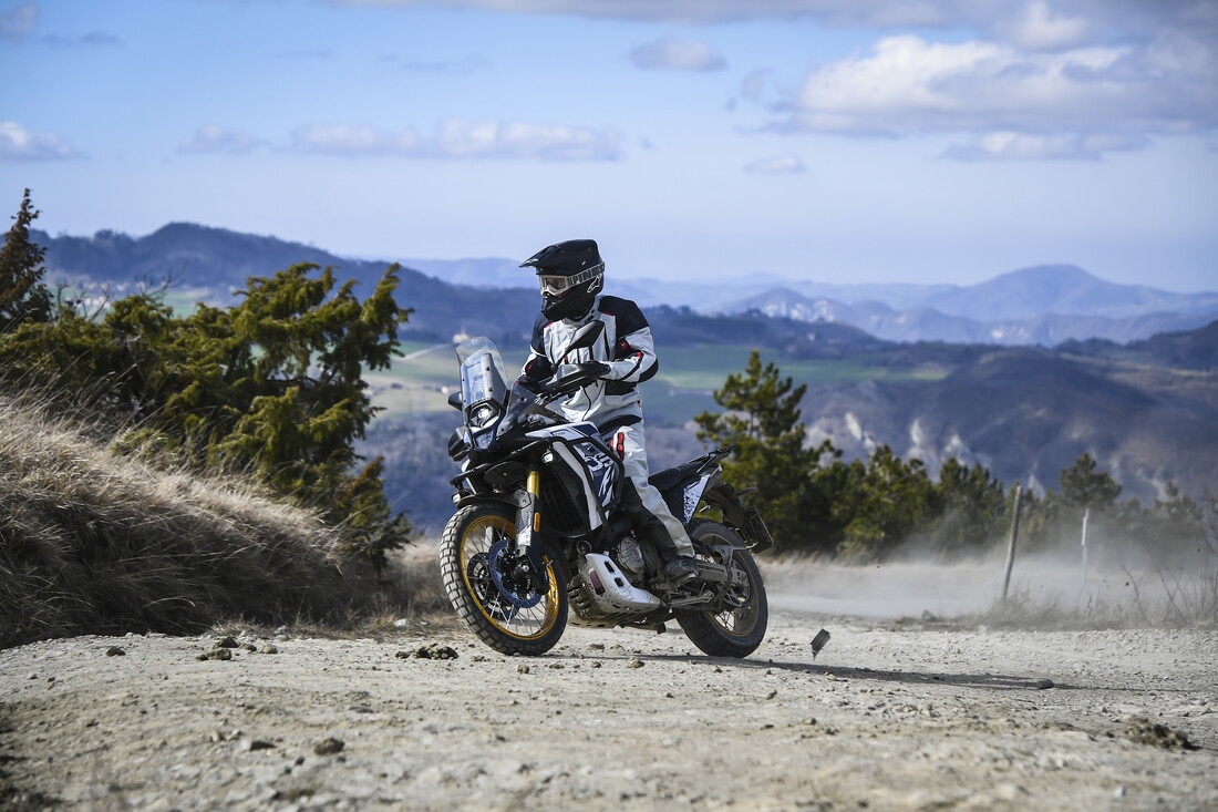 Voge Valico 800DSX Rally: le foto del test