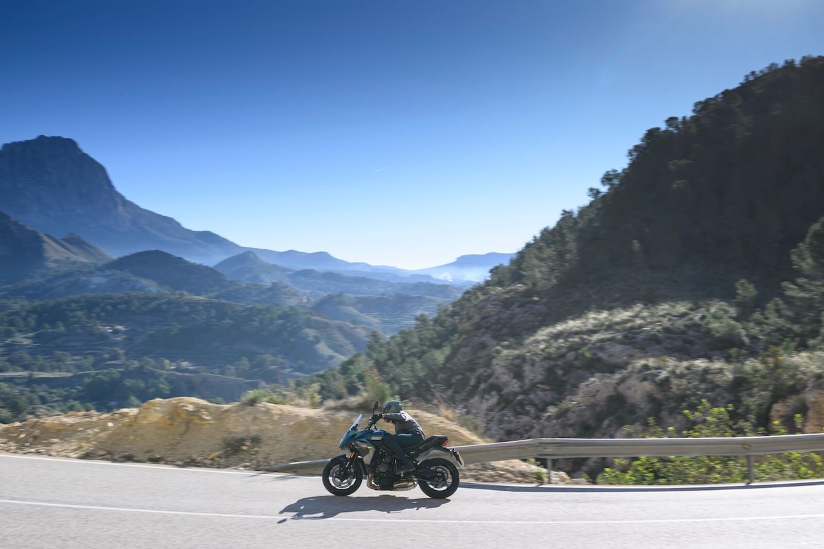 Triumph Tiger Sport 660 2026, le foto della prova