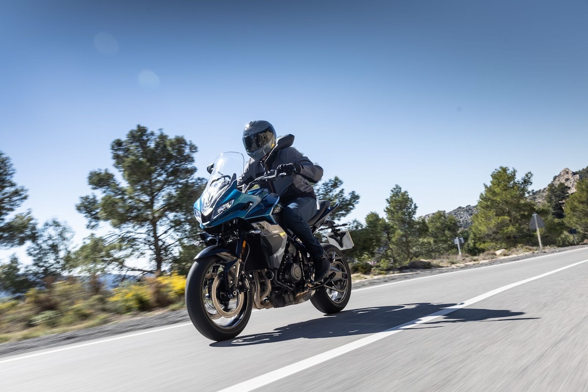 Triumph Tiger Sport 660 2026, le foto della prova