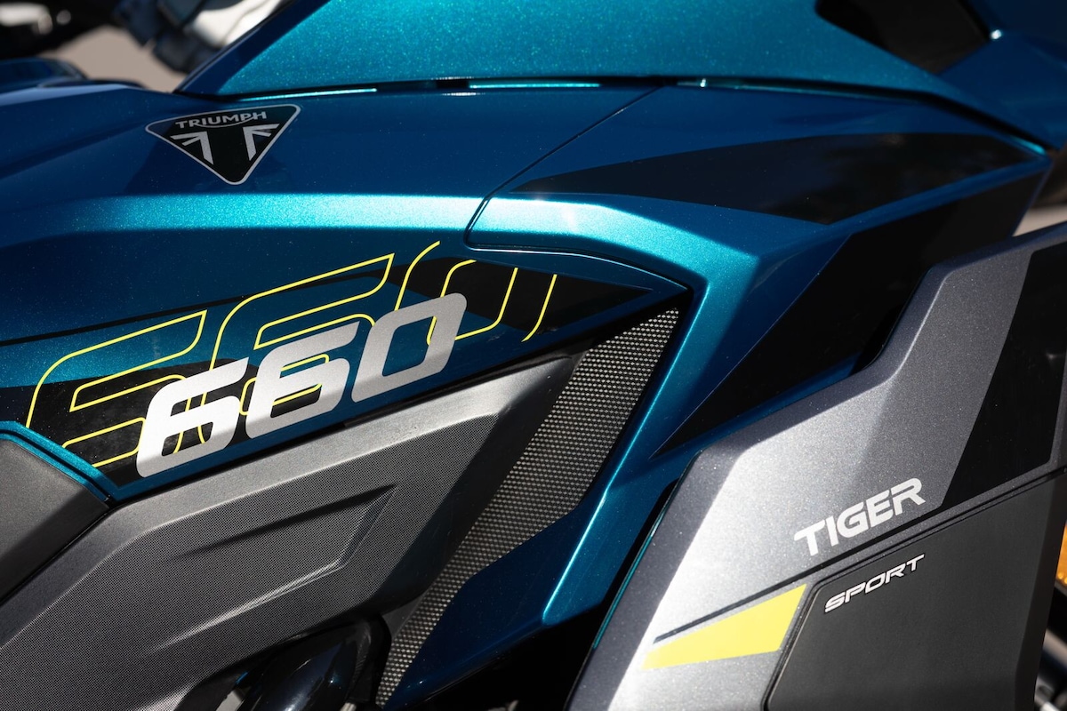 Triumph Tiger Sport 660 2026, le foto della prova