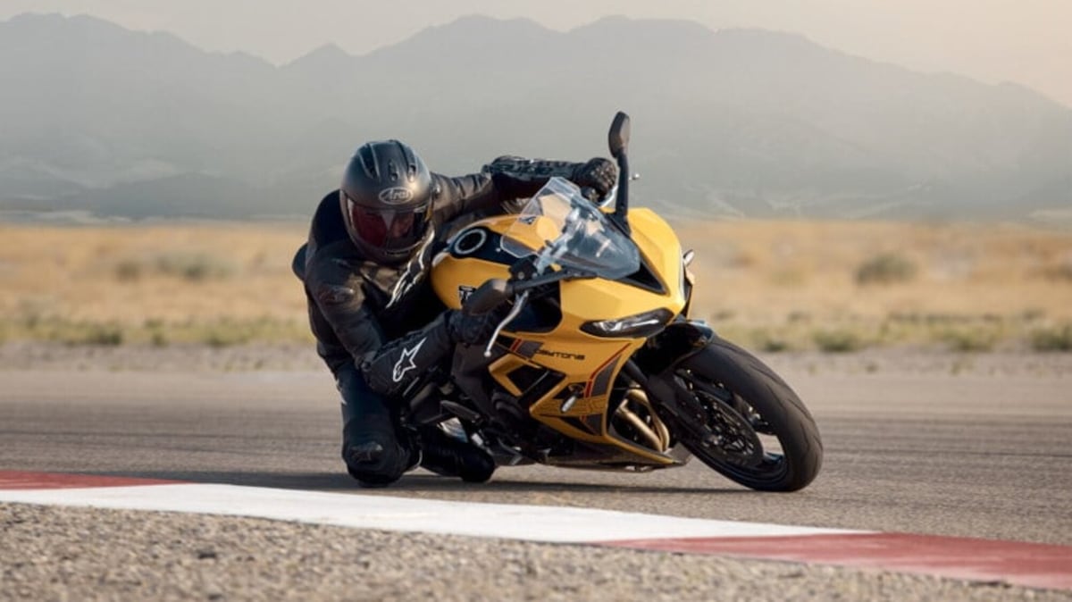 Triumph Daytona 660 2026: più sportiva, più evoluta. Più Daytona