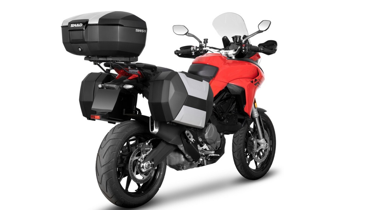 Bauletto Shad SH51: spazio e eleganza per i viaggi in moto