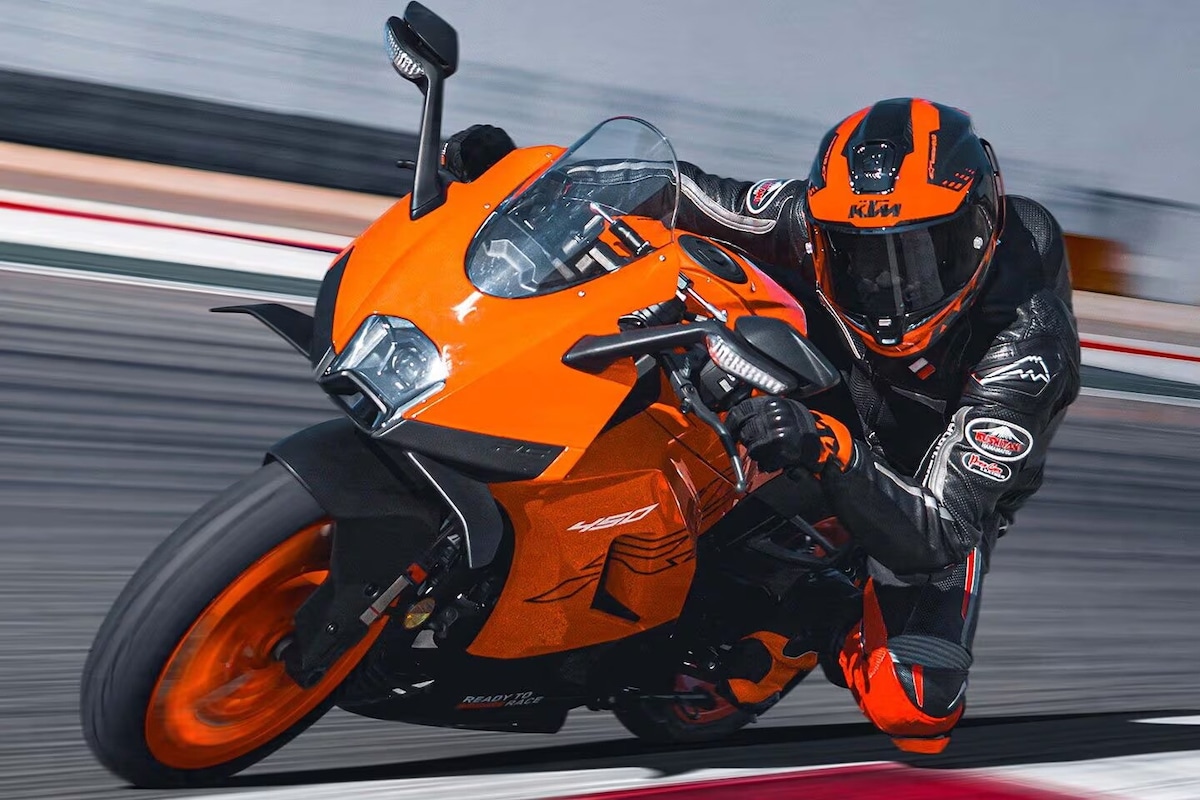 KTM 450 RC debutta in Cina ed è una piccola MotoGP!