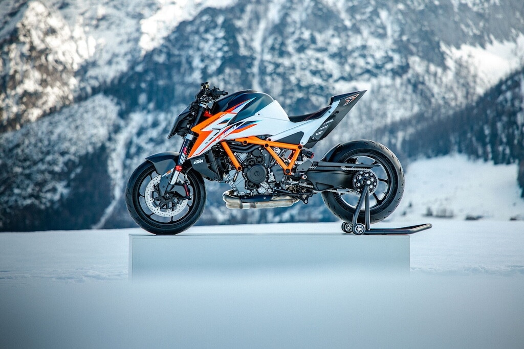 KTM 1390 Super Duke RR: le foto della nuova “Bestia”