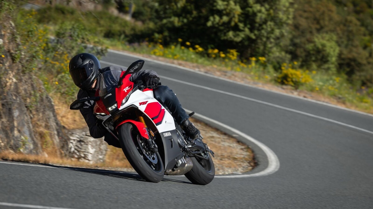 Test Yamaha R7 2026, le foto della prova