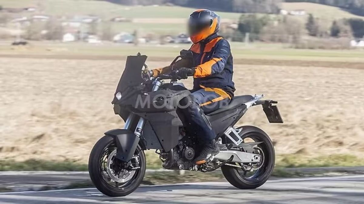 KTM abbandona il design Kiska con la nuova 990 SMT 2027?