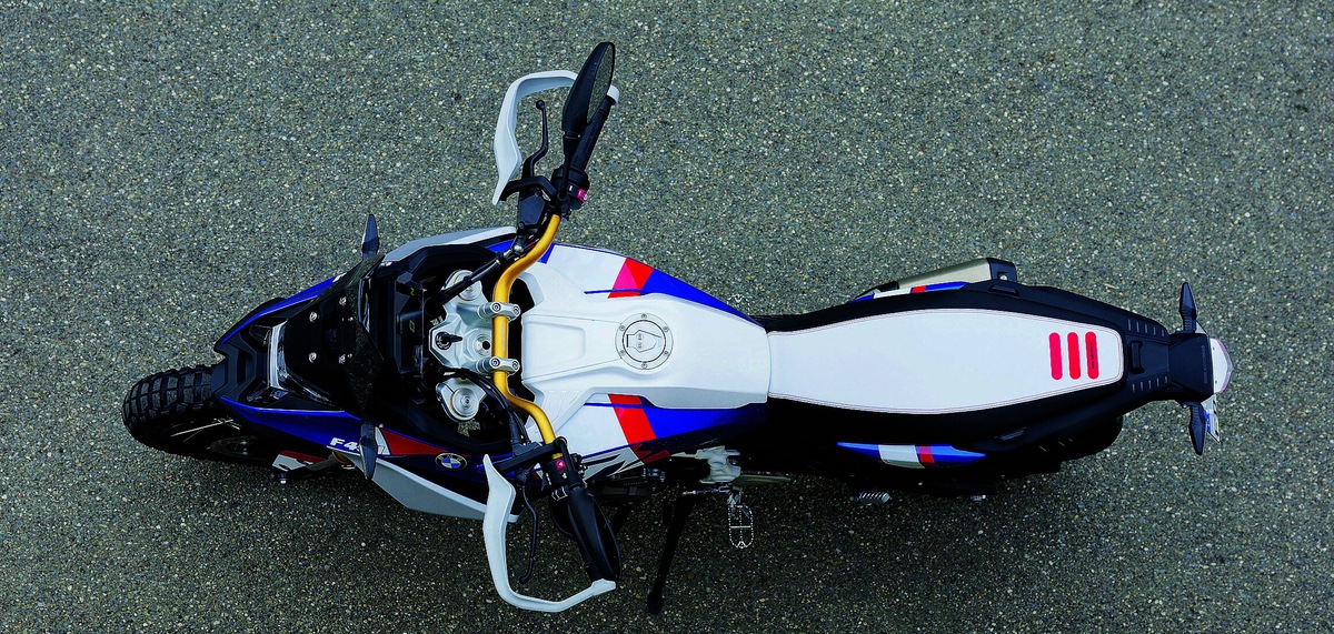 BMW F 450 GS: focus sui dettagli