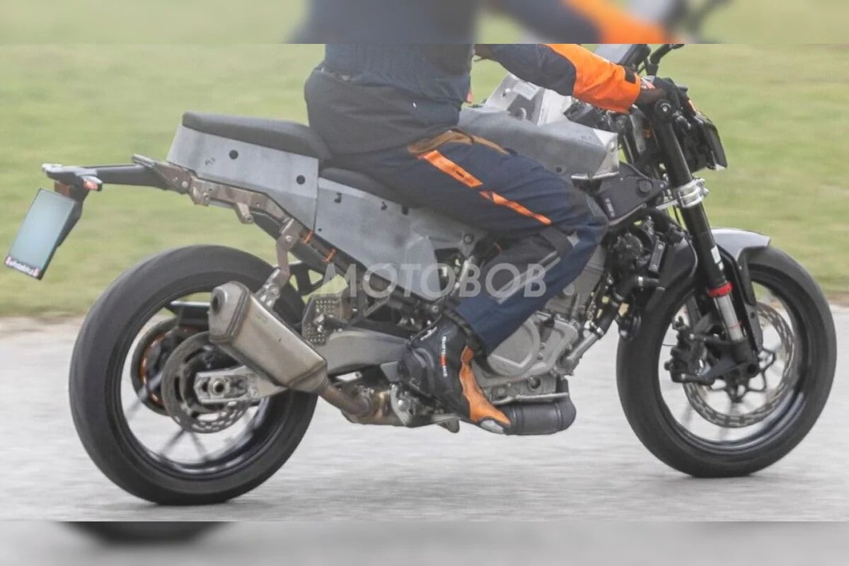 Sta arrivando la KTM 490 Duke, e sarà totalmente nuova