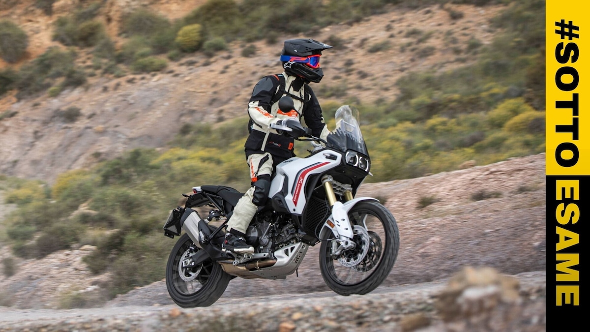 Test Ducati DesertX 2026, i voti del #SottoEsame