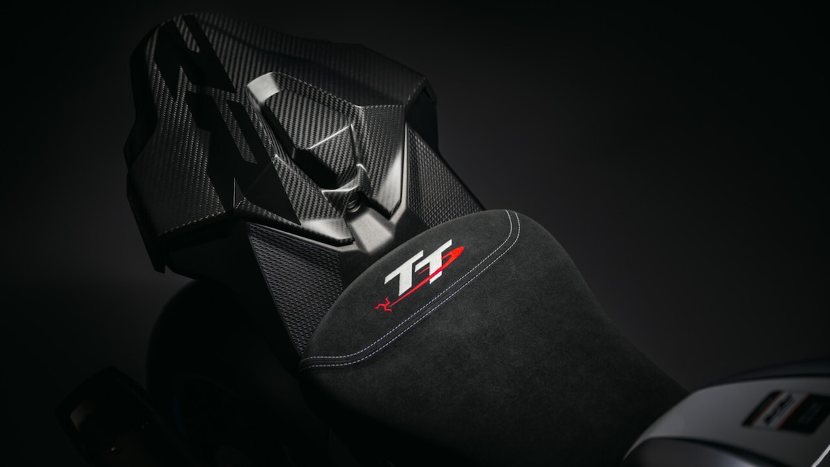 BMW M RR  Isle of Man TT : le foto della SBK in edizione limitata