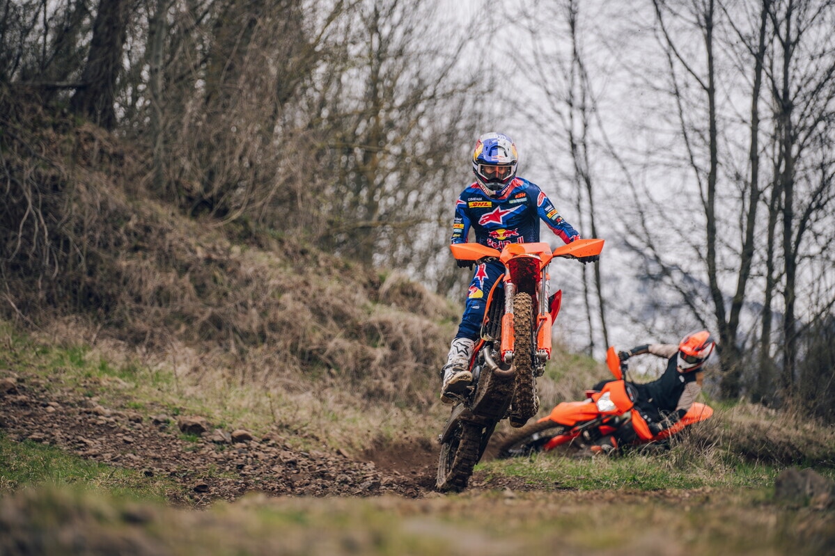 KTM EXC ed EXC-F: le sette enduro 2027 per ogni esigenza